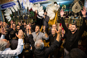 مراسم عزاداری شب شهادت حضرت رقیه(س) و تشییع پیکر پاک شهید تازه تفحص در تکیه دربند