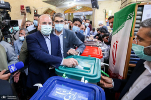 حضور رئیس مجلس شورای اسلامی در انتخابات 1400 