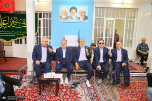 مراسم جشن عید غدیر و عمامه‌گذاری طلاب در بیت مراجع  تقلید و علما