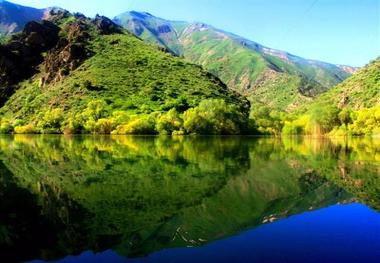 معاون رئیس جمهوری روستاهای منتخب طرح تولید و اشتغال آذربایجان غربی را ابلاغ کرد