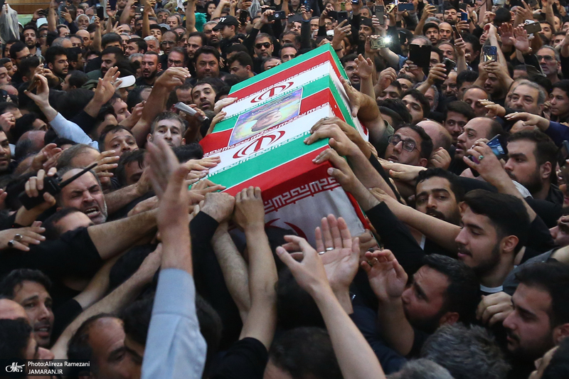 مراسم خاکسپاری شهید حسین امیرعبداللهیان در حرم حضرت عبدالعظیم حسنی (ع)