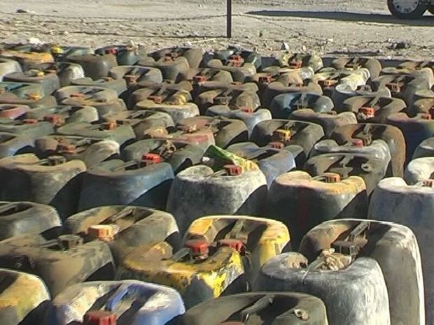 بیش از ۱۱ هزار لیتر سوخت قاچاق در تایباد کشف شد