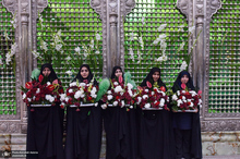 مراسم گل افشانی حرم مطهر امام خمینی (س)