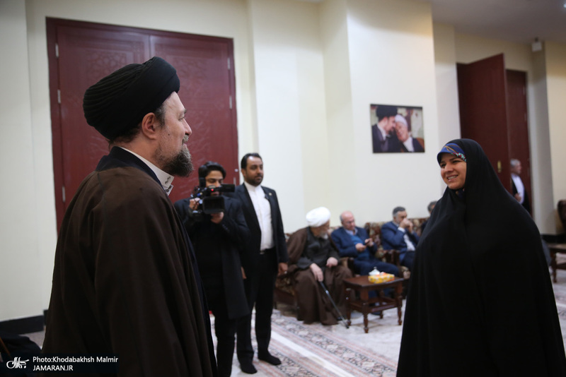 حاشیهتجدید میثاق رئیس و جمعی از نمایندگان مجلس شورای اسلامی با آرمان‌های امام خمینی(س)