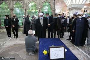 تجدید میثاق دبیرکل و کارکنان مجمع جهانی اهل بیت (ع) با آرمان های امام خمینی (س)‎‎