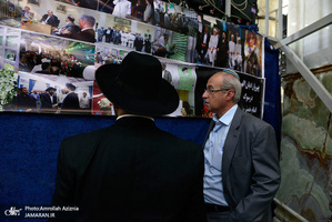 ادای احترام پیروان ادیان الهی نسبت به ساحت مقدس امام خمینی(س)