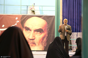 بازدید جمعی از بسیجیان صدا سیماء از جماران
