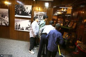 بازدید دانش آموزان مدرسه پیام امام (ره) از جماران