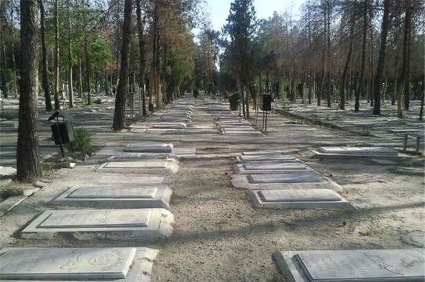 خرید میلیونی قبر در باغ رضوان ارومیه وجود ندارد