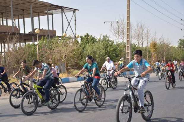 آبیک شهر دوستدار دوچرخه می شود