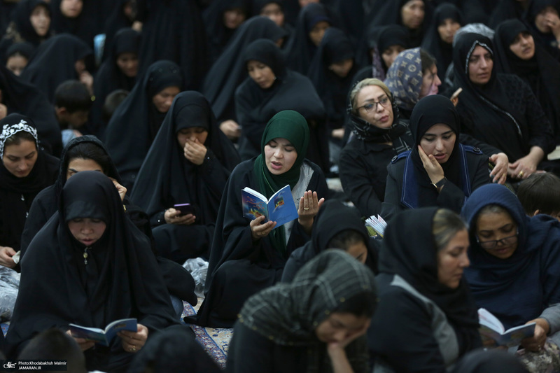 مراسم شب بیست و یکم ماه رمضان در حرم حضرت امام خمینی (س)