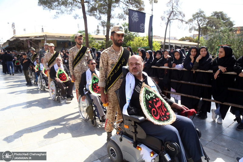 حال و هوای حرم کریمه اهل بیت در ظهر تاسوعای حسینی(ع)