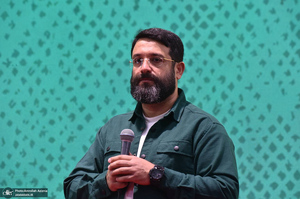 اجتماع باشکوه نوجوانان آرمانی لشکر قدس در حرم مطهر امام خمینی (س)-2