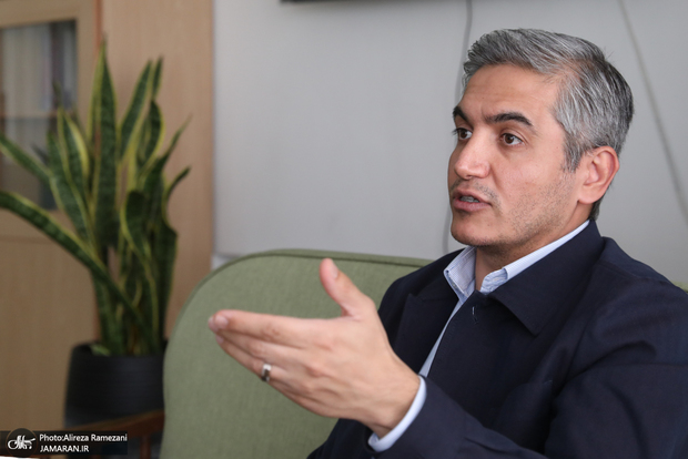 فتحی: ما نمایندگان به عنوان قانونگذار خودمان باید اولین تمکین کننده احکام باشیم/ جوسازی در برابر حکم قانون و به اسم دفاع از متهمان، اذهان مردم مبعوث را مشوش می‌کند.