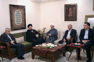 حضور سید حسن خمینی در منزل مرحوم زهرا شجاعی