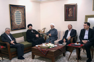 حضور سید حسن خمینی در منزل مرحوم زهرا شجاعی