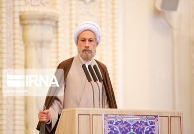 امام جمعه شیراز: خدمات دولتمردان را نباید ضایع کرد