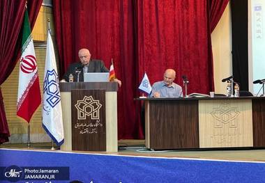 تولید فناورانه، نه شوک‌درمانی؛ مسیر نجات اقتصاد ایران از منظر اقتصاددانان توسعه/ نورمحمدی: دولت در میان انبوه مشکلات گم شده/ بحرینیان: در تدوین برنامه های توسعه از تجربه و علم استفاده نمی کنیم/ احمدپور: به اسم تعدیل اقتصادی، مردم را استثمار می کنند