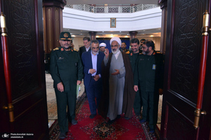 گردهمایی سراسری بسیج دانشجویی و طلاب در حرم مطهر امام خمینی (س) - 1