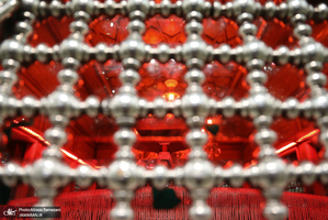 غباروبی ضریح مطهر حضرت عبدالعظیم حسنی (ع) و امام زاده حمزه (ع)