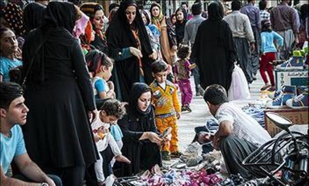 نبض تند خرید عید نوروز در بازار دستفروشان مازندران