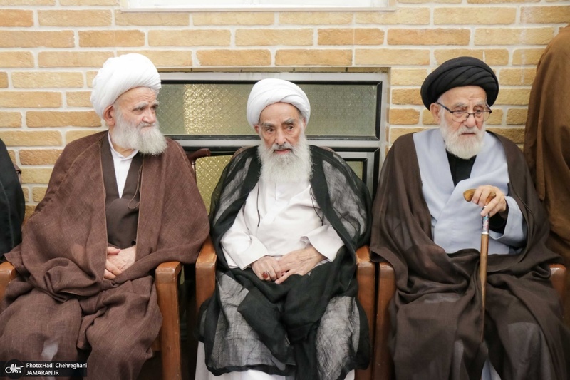 حضور آیت الله سید حسن خمینی در مراسم وداع با آیت الله العظمی شبری زنجانی (ره)