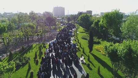 همایش پیاده روی خانوادگی در پنج بوستان پایتخت برگزار شد