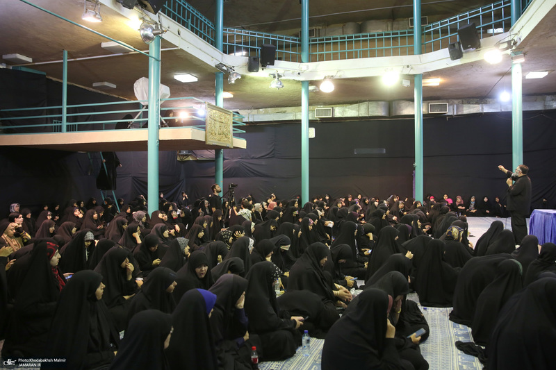 دومین دوره آموزشی آشنایی با مبانی فکری انقلاب اسلامی «آرمان ویژ خواهران » در حسینیه جماران