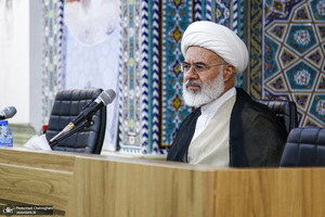 نشست علمی «تاثیر زمان و مکان در اجتهاد از دیدگاه امام خمینی (س)‎»