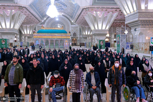 رزمایش کمک مومنانه با اهدای ۳۰۰ دستگاه ویلچر به بهزیستی در حرم امام  خمینی (س)