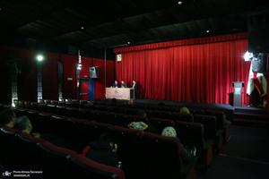 نشست نقد و بررسی فیلم مستند احمد در خانه هنرمندان ایران