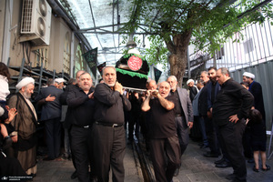 مراسم تشییع مرحوم آیت الله آقای حاج شیخ حسین هاشمیان در حسینیه جماران -2