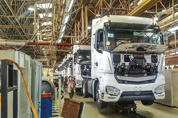 خودروهای تجاری در تنگنای تأمین؛ ضرورت حفظ ظرفیت تولید در شرایط بحران