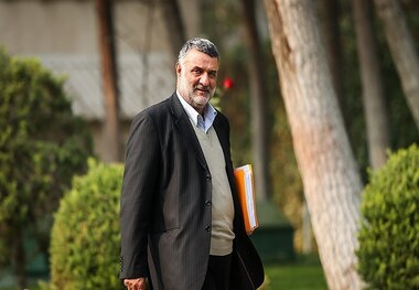 حجتی: برای وزارت با من صحبت شده است /  آنچه که رئیس جمهور معرفی می‌کند مورد تایید همه ما است