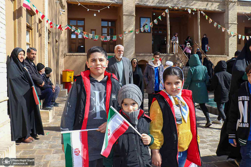 راهپیمایی باشکوه 22 بهمن در خمین
