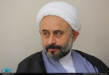 حجت الاسلام والمسلمین نقویان:با بعضی کارها روحانیت را سرشکسته کرده ایم 
