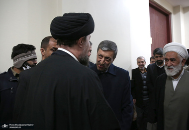  دیدار رئیس، مدیران و کارکنان ستاد اجرایی فرمان امام (ره) با سید حسن خمینی 