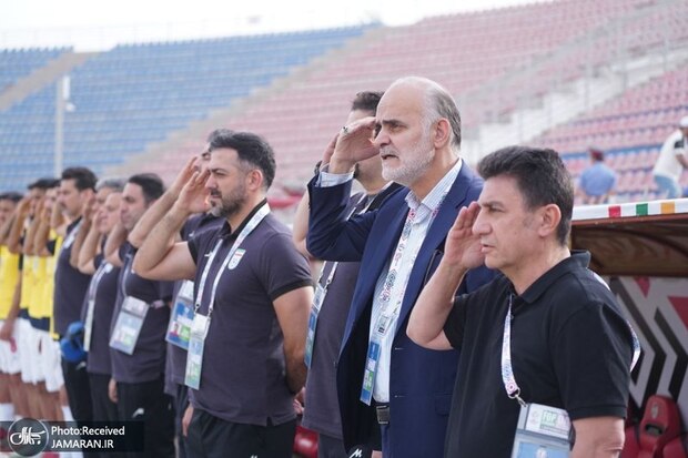 مسئولان فدراسیون فوتبال ایران داوری کافا را رها نمی کنند!