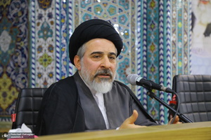 سلسله نشست های تبیین مکتب امام خمینی (س) با سخنرانی سید فرید موالی‌زاده  / موالی زاده