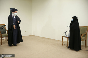 دیدار خانواده شهید فخری‌زاده با رهبر معظم انقلاب