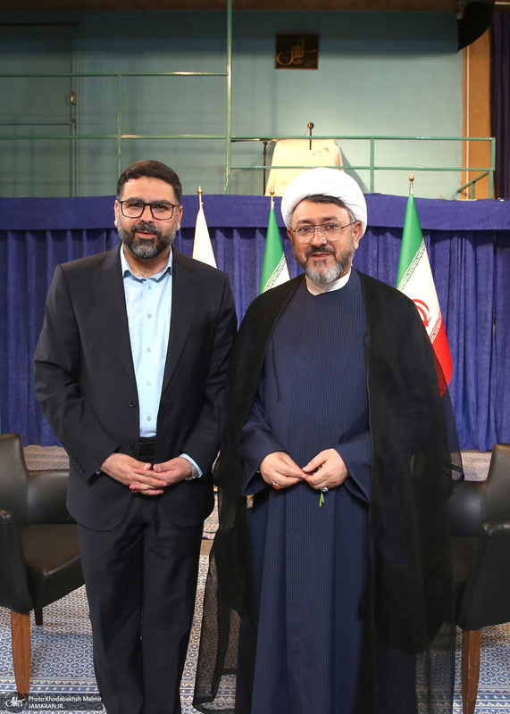 گفتگو با رئیس موسسه تنظیم و نشر آثار امام خمینی (س)  در حسینیه جماران