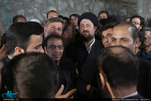 دیدار دبیر کل و اعضای حزب مردم سالاری با سید حسن خمینی 