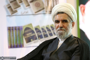 غرفه موسسه تنظیم و نشر آثار امام خمینی (س) در  نمایشگاه بین‌المللی قرآن