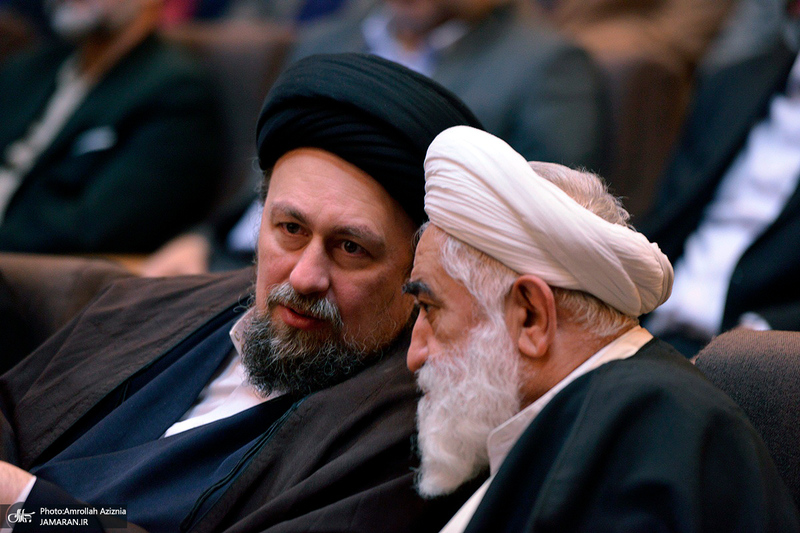نشست صمیمی یاران وفادار امام خمینی (س)