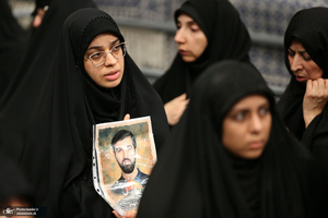 مراسم عزادارای شب عاشورا با حضور رهبر انقلاب اسلامی