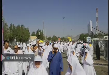  آغاز مراسم عبادی سیاسی برائت از مشرکان در صحرای‌عرفات