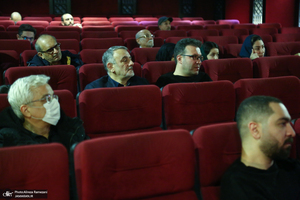 نشست نقد و بررسی فیلم مستند احمد در خانه هنرمندان ایران