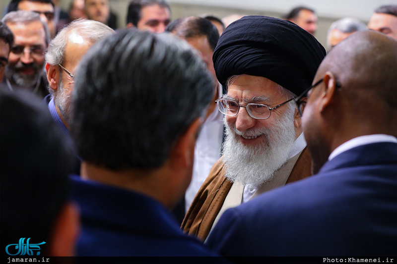  دیدار شرکت‌کنندگان در سیزدهمین کنفرانس اتحادیه بین‌المجالس سازمان همکاری اسلامی با رهبر معظم انقلاب