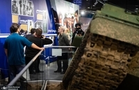 بازدید علی لاریجانی از باغ موزه‌ی ملی انقلاب اسلامی و دفاع مقدس (5)