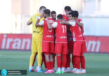 پنجره پرسپولیس باز شد